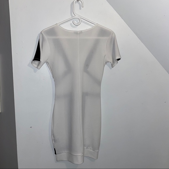 Black and White Mini Dress - Picture 4 of 4